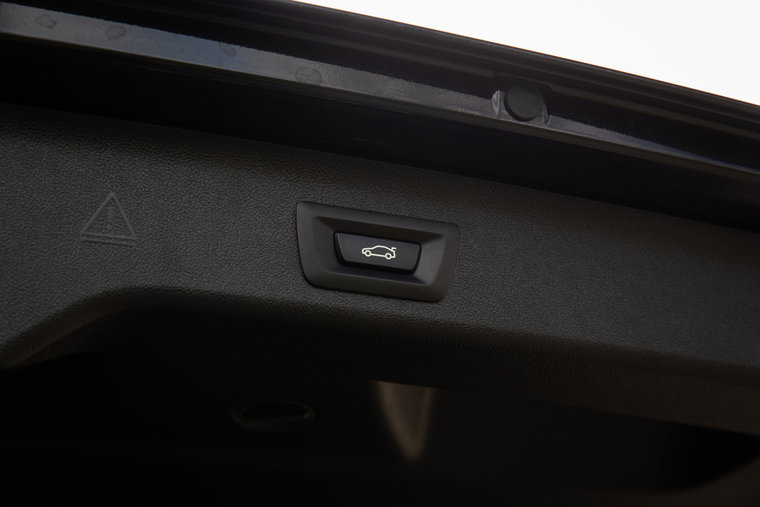 Vehicle Image 28