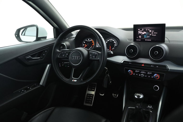 Vehicle Image 19