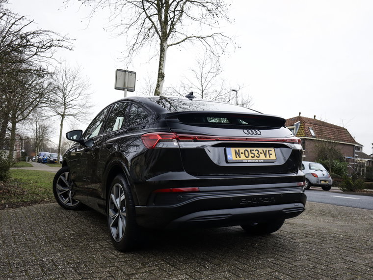 Vehicle Image 37