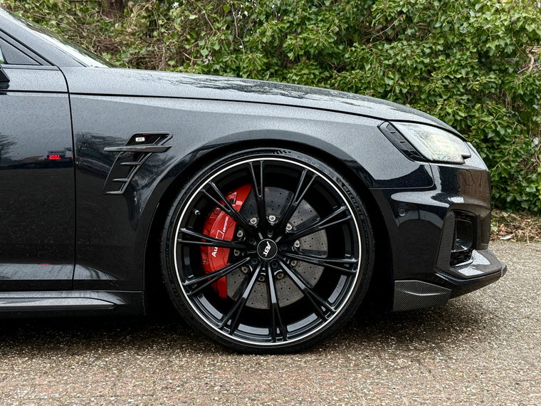 Vehicle Image 23