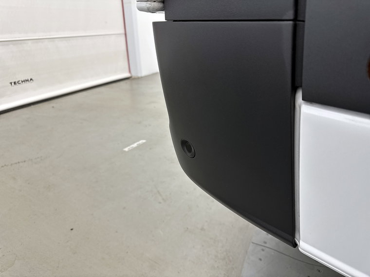 Vehicle Image 39