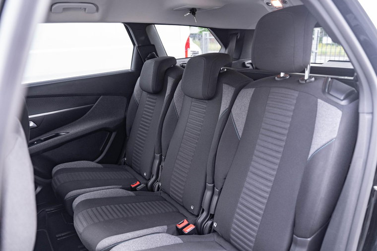 Vehicle Image 37