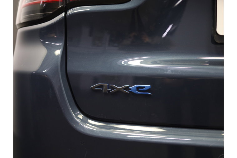 Vehicle Image 22