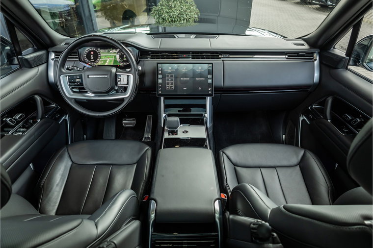 Vehicle Image 9