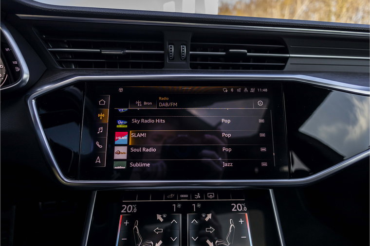 Vehicle Image 37