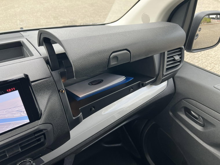 Vehicle Image 53