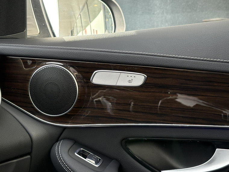 Vehicle Image 41