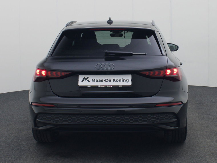 Vehicle Image 40