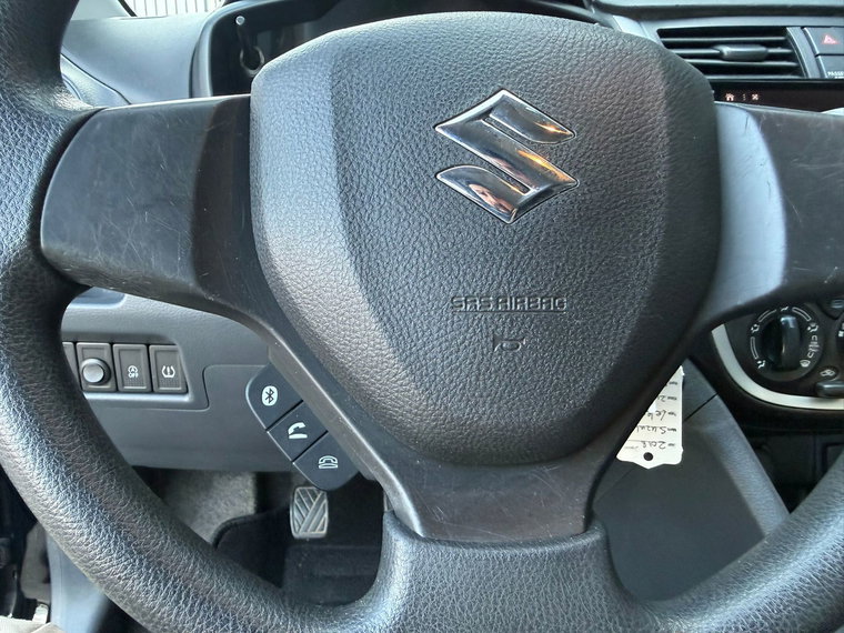 Vehicle Image 26