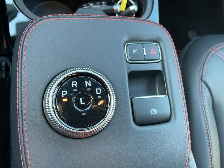 Vehicle Image 21