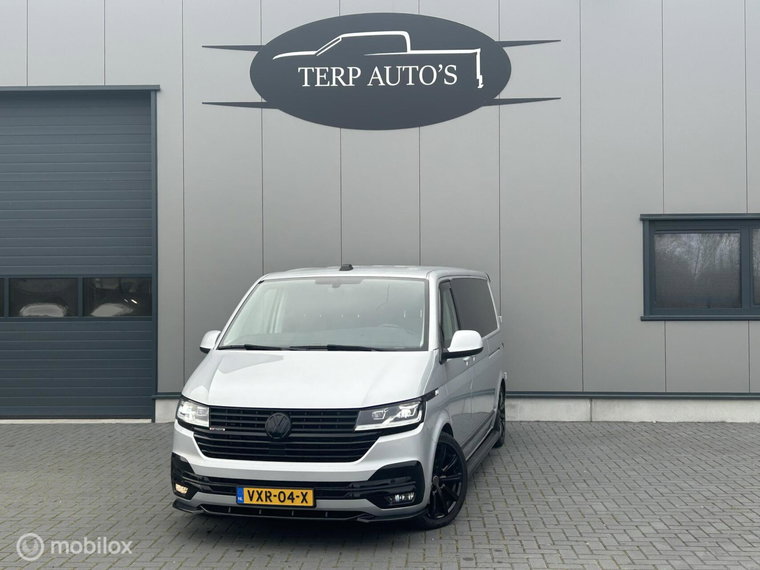 Vehicle Image 40