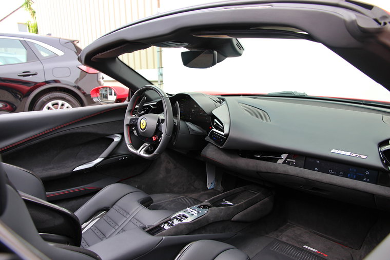 Vehicle Image 23