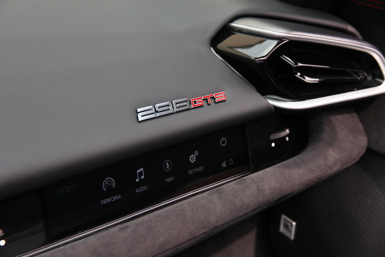 Vehicle Image 36