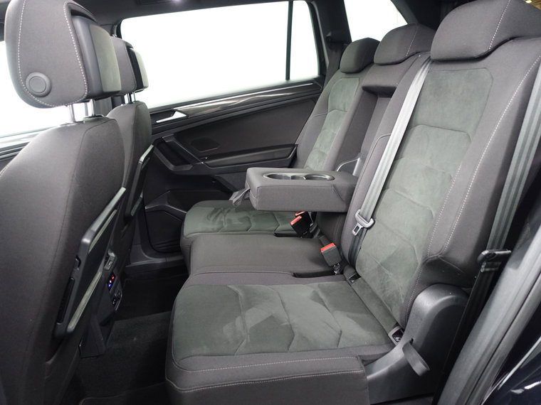 Vehicle Image 37