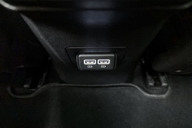 Vehicle Image 34