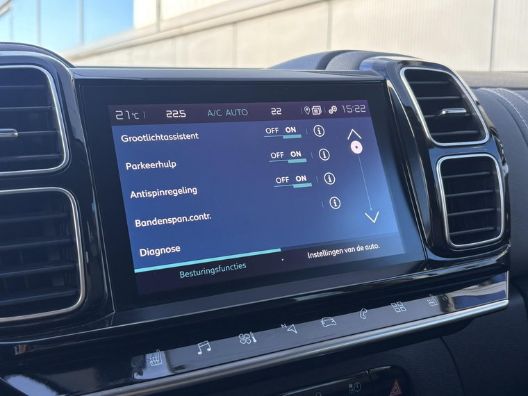 Vehicle Image 39