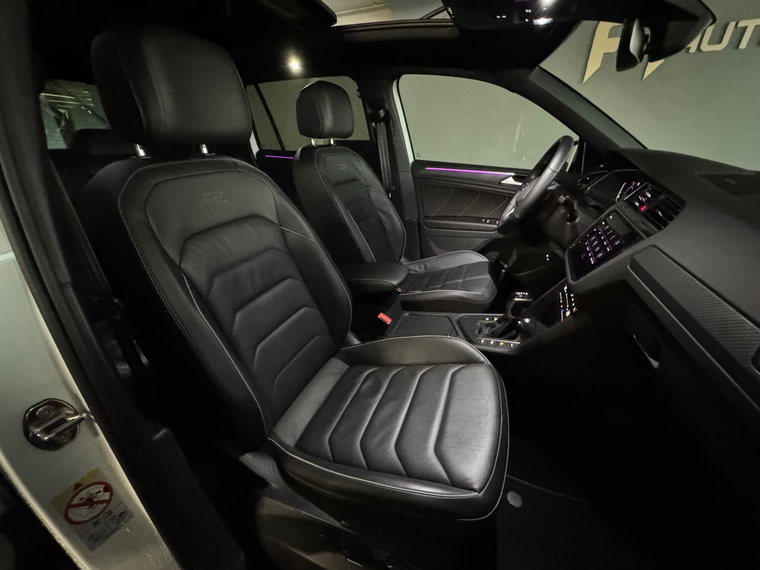 Vehicle Image 37