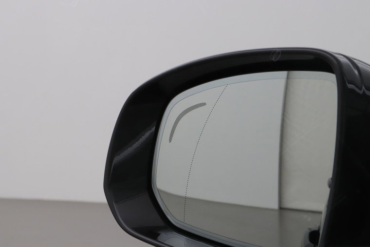 Vehicle Image 38