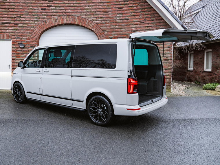 Vehicle Image 33