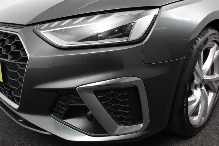 Vehicle Image 30