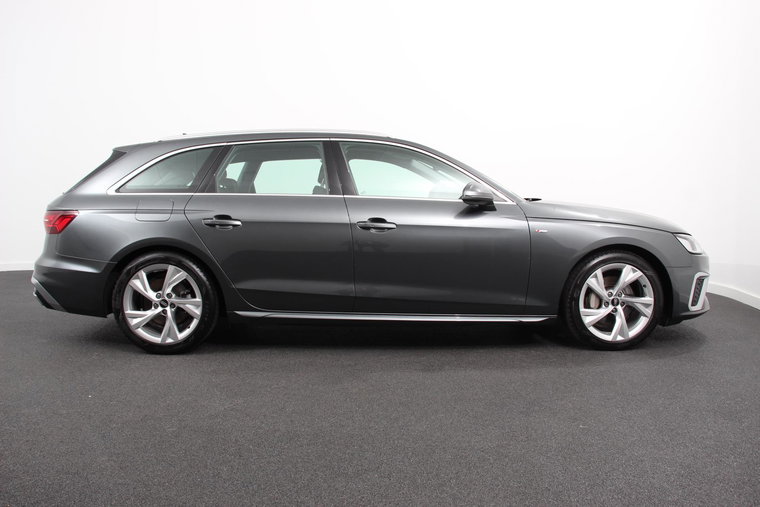 Vehicle Image 8