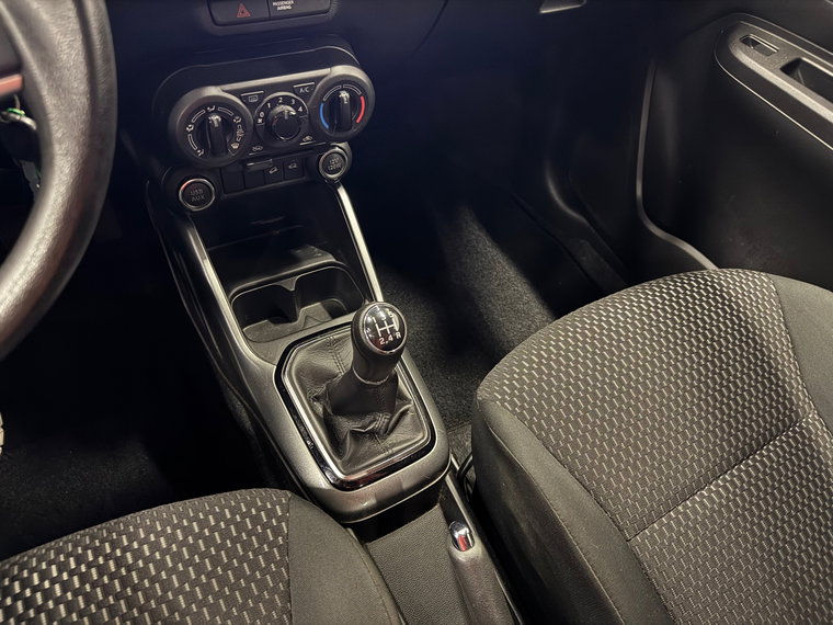 Vehicle Image 22