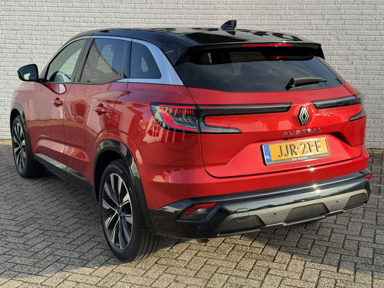Vehicle Image 36