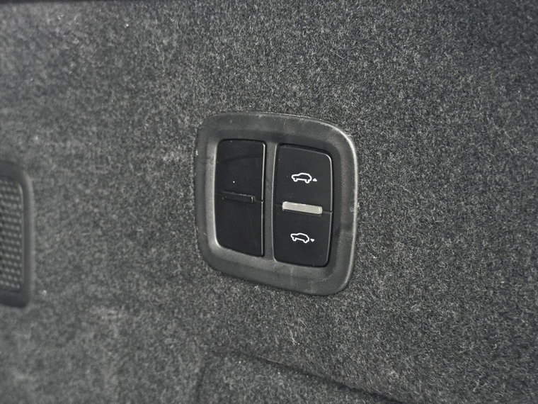 Vehicle Image 51