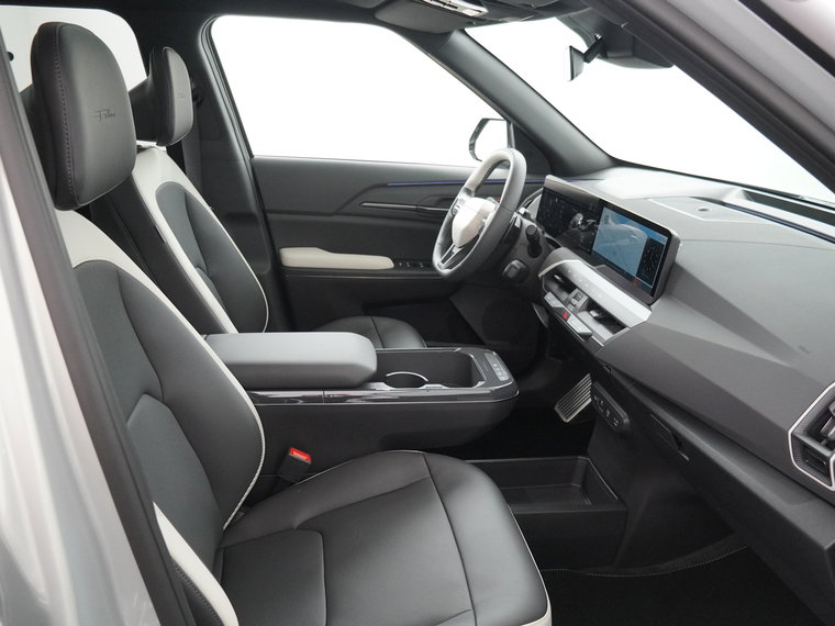Vehicle Image 39