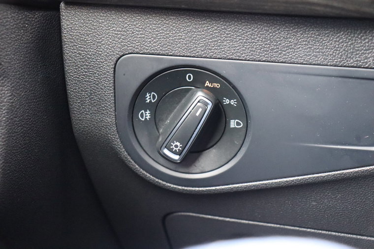 Vehicle Image 26