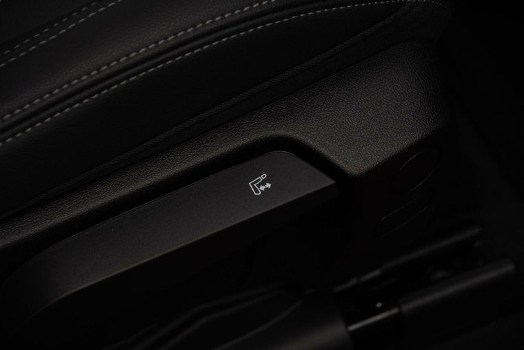 Vehicle Image 41