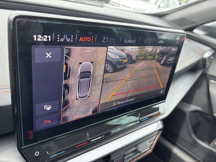 Vehicle Image 35
