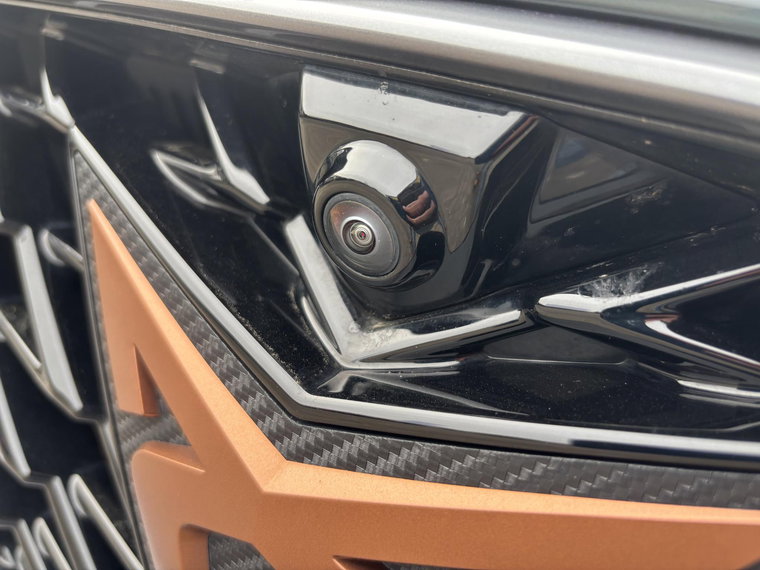 Vehicle Image 11