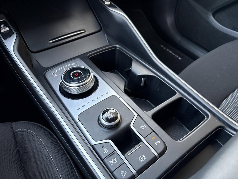 Vehicle Image 37