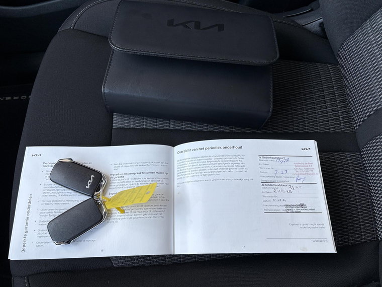 Vehicle Image 39