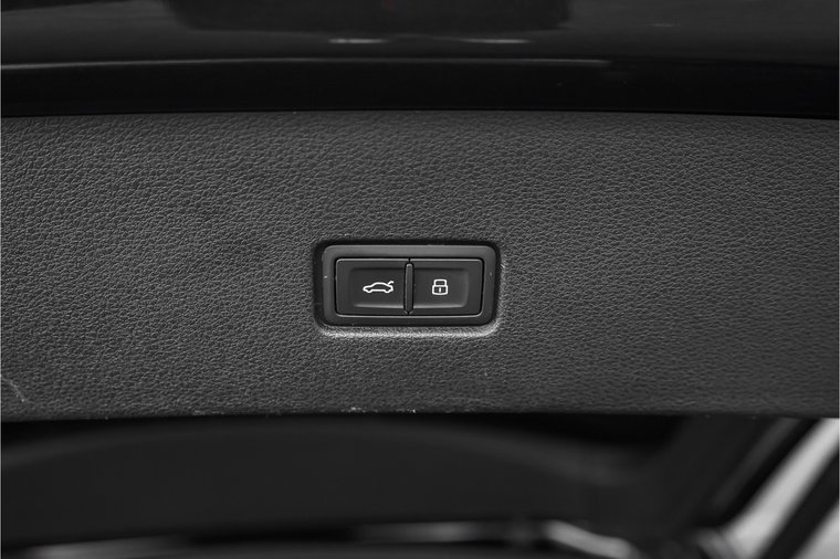 Vehicle Image 51