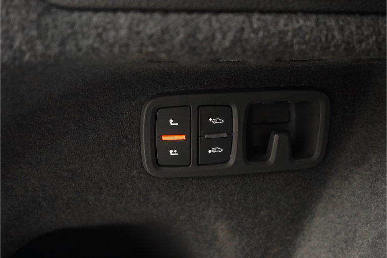 Vehicle Image 52