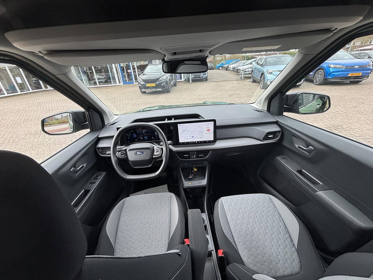 Vehicle Image 23