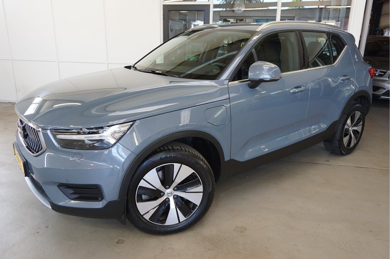 Vehicle Image 32