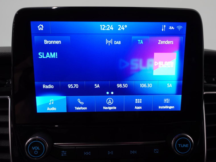 Vehicle Image 22