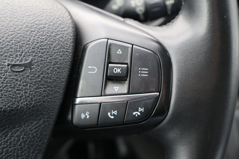 Vehicle Image 41