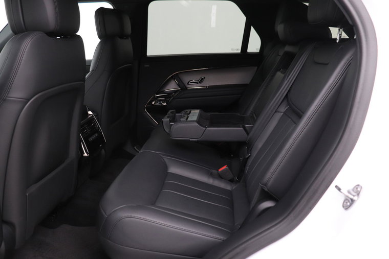 Vehicle Image 45