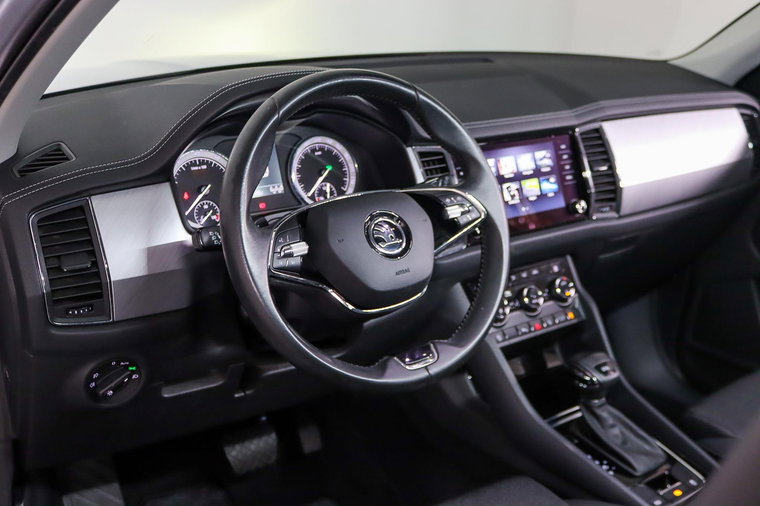 Vehicle Image 30