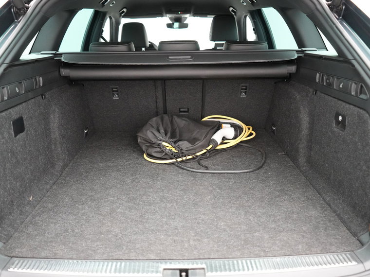 Vehicle Image 48