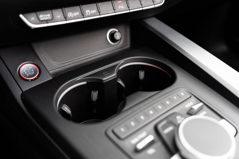Vehicle Image 37