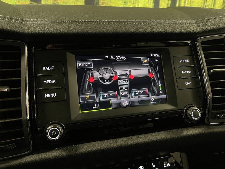 Vehicle Image 19