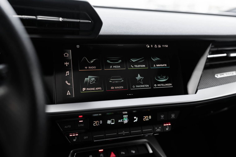 Vehicle Image 33