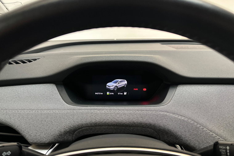Vehicle Image 21