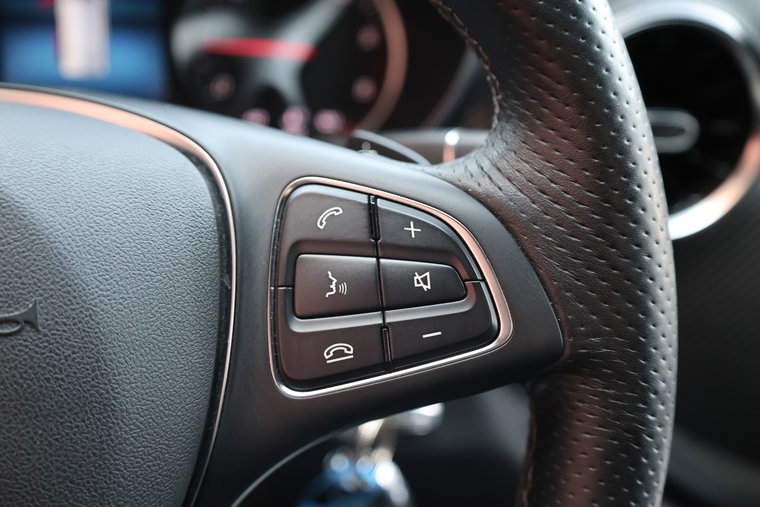 Vehicle Image 23