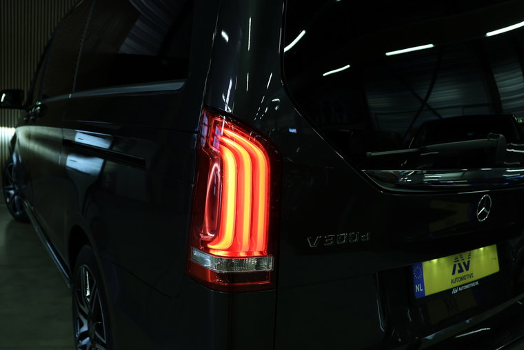 Vehicle Image 44